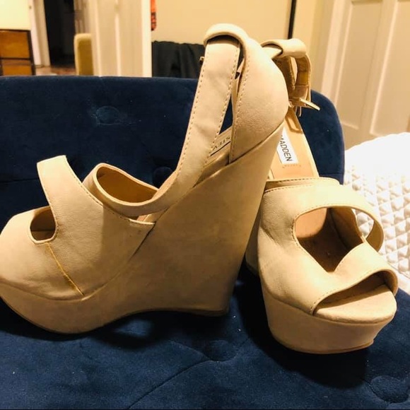 Steve Madden wedges - Picture 2 of 4